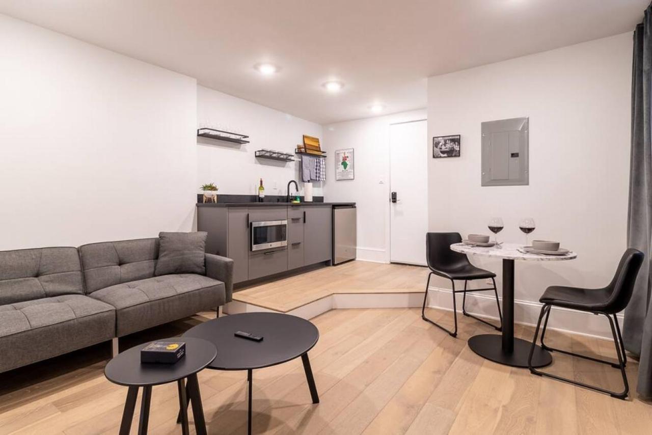 Thena Hotel - Spacious 1 Bedroom Philadelphia Bagian luar foto